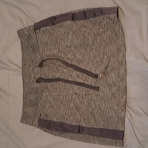 Athleta Metro Downtown Skort small